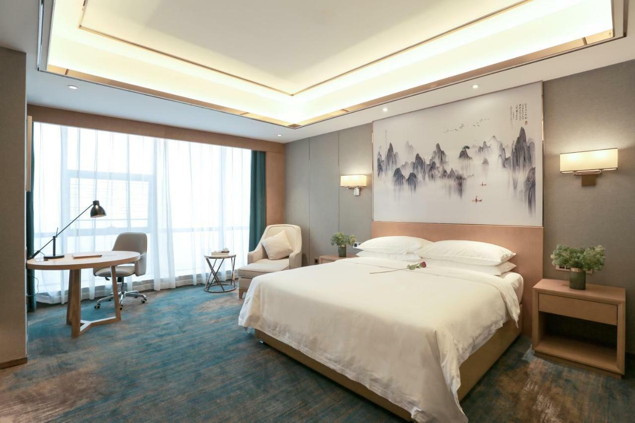 Venus Royal Hotel Foshan Kuiqi Road Metro Station Eksteriør bilde